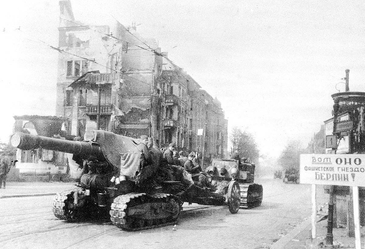 Bringing the heavy guns of Fifth Shock Army’s Breakthrough Artillery Division-THISISTHEFASCISTNESTBERLIN