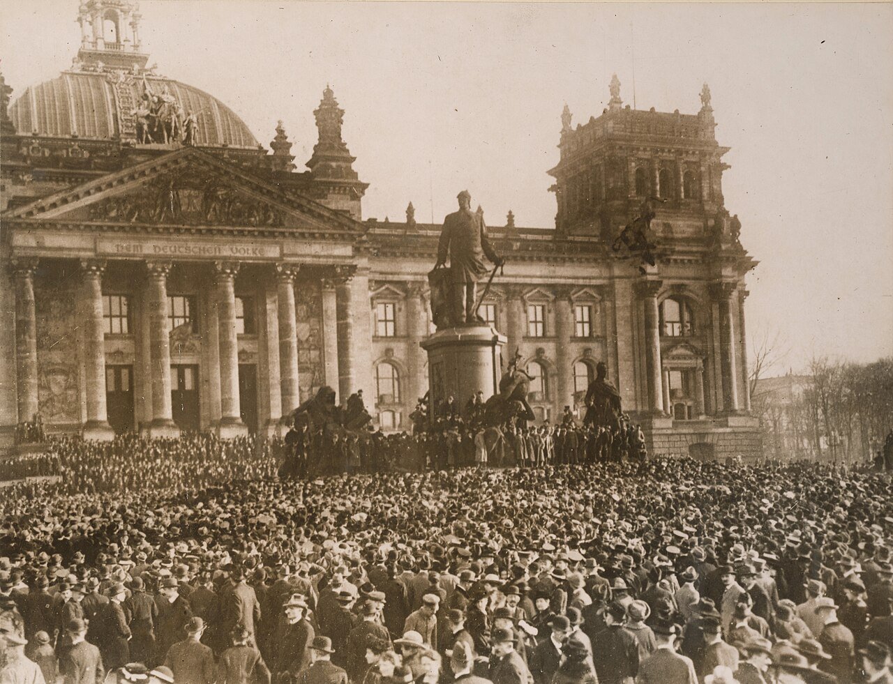Proclamation of the German Republic at the Reichstag - November 9th 1918