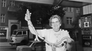 Hertha Heuwer - the inventor of Currywurst - Public Domain