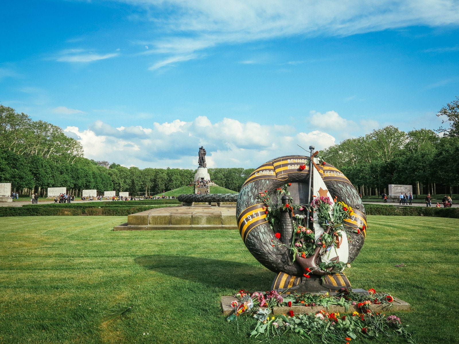 Soviet War Memorial Treptower Park - View of Graves