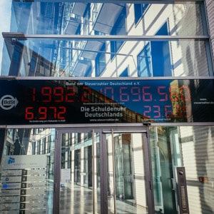 The Debt Clock in Berlin