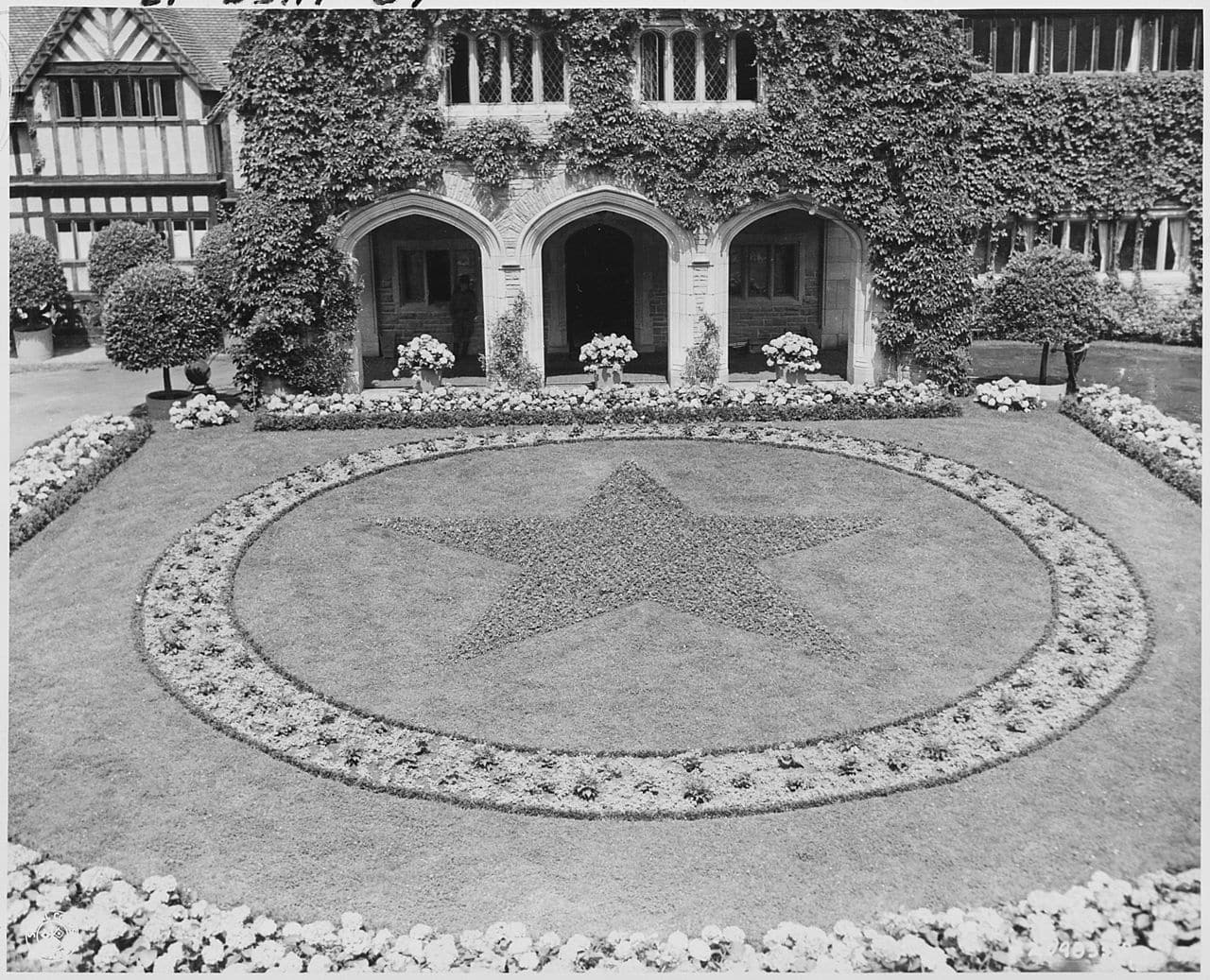 The Potsdam Conference - July 23rd 1945 - The main courtyard of Schloss Cecelienhof in 1945 - complete with its Soviet Red Star