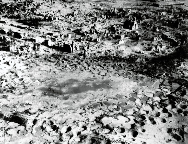 The Allied bombing of Wesel during the Second World War - Public Domain