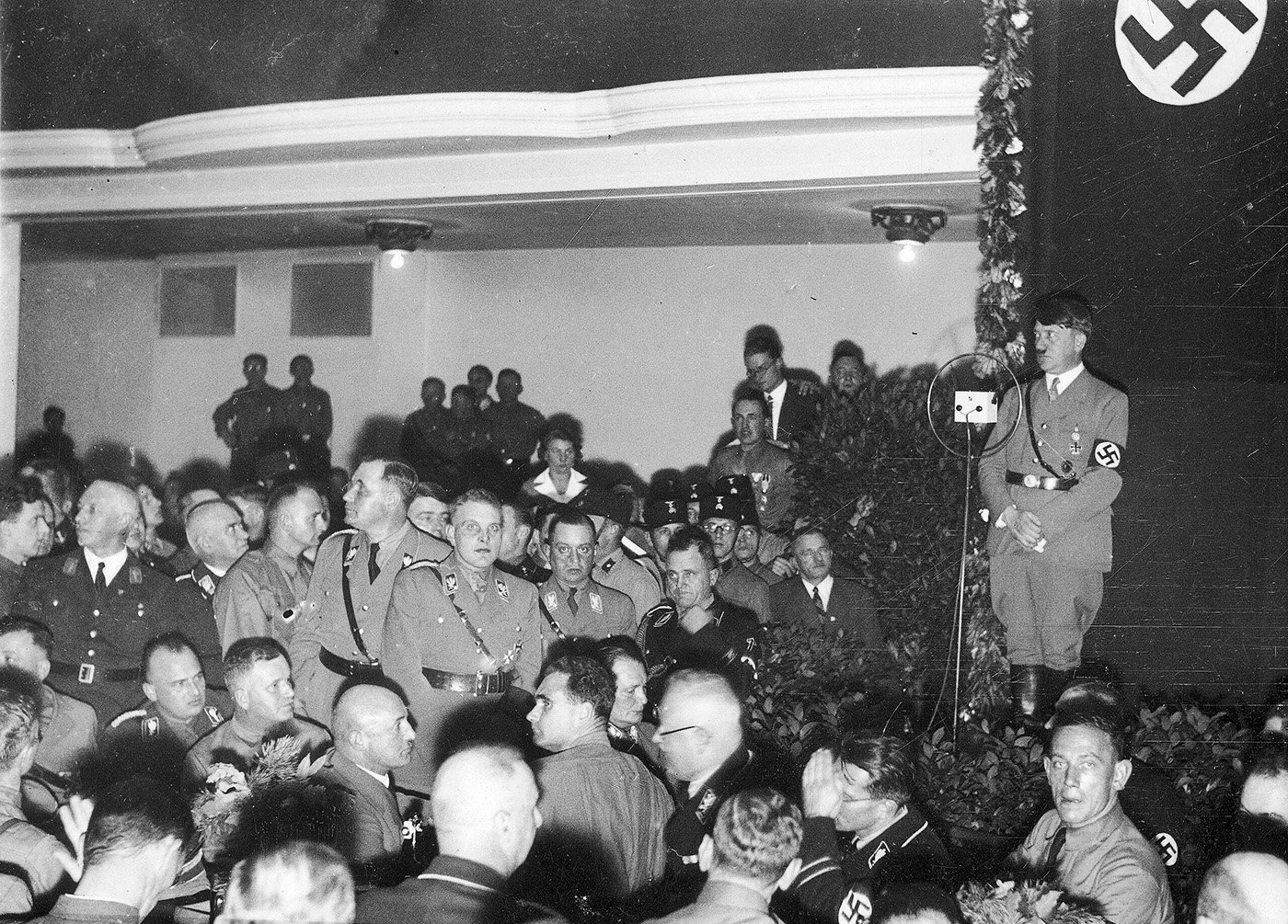 Hitler speaking at the 10th anniversary of the Beer Hall Putsch (Munich Putsch) in November 1933 at the Bürgerbräukeller - Public Domain