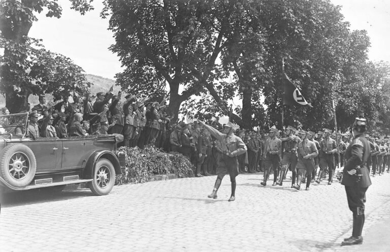March of SA men in uniform giving the Hitler salute - on their way to Kaffelstein (1933) - State Archives of Baden-Württemberg, Wertheim State Archives SN 70 G 4135