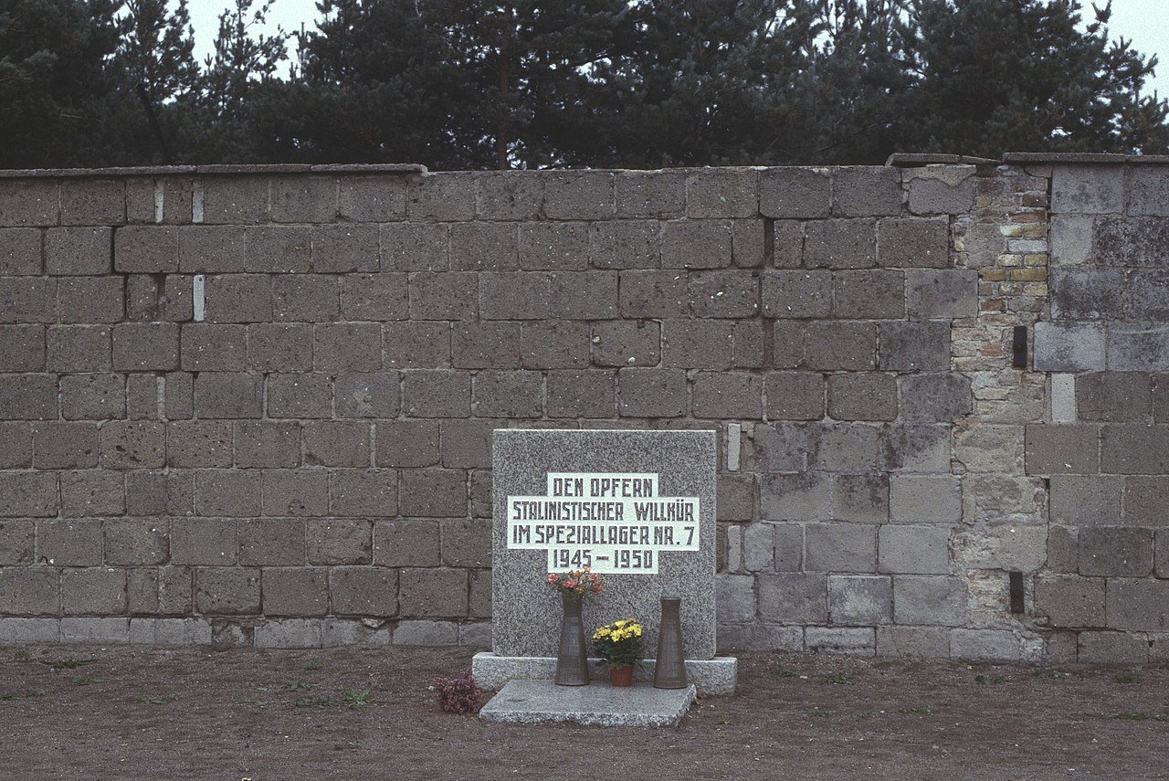 A memorial to Stalinist 'capriciousness' at Sachsenhausen - Berlijn